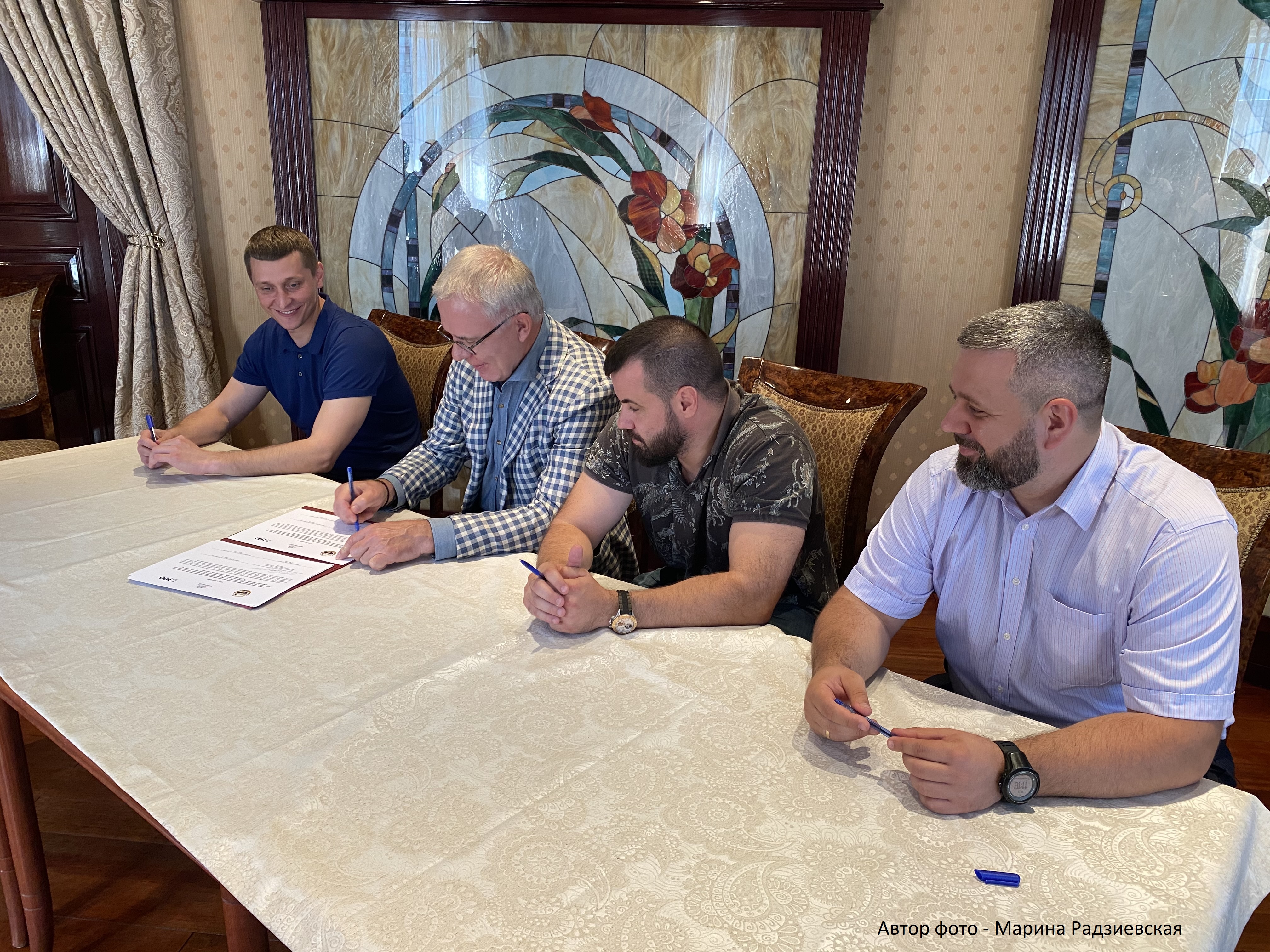 Залечим прогалины пожаров. Экооператор поддержал «Зелёные питомники России»